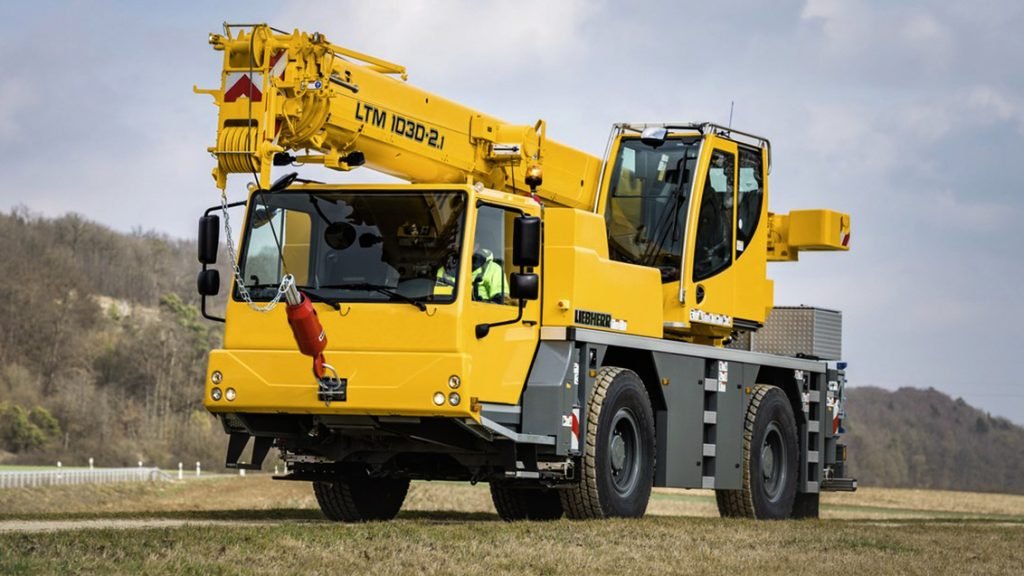 10 ton - 50 ton mobile cranes